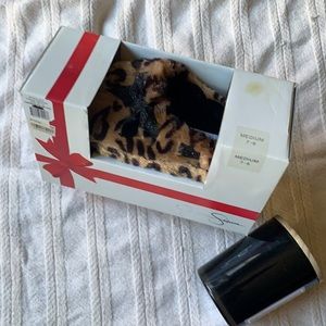 Jessica Simpson House NWT Slippers
